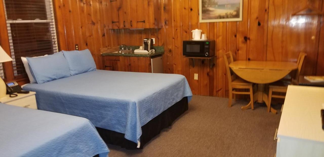 Holliday Inn Of Folly Beach Esterno foto